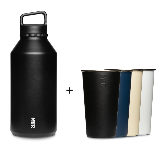 64oz-wm-bottle-4x-pint-cups-w6 64oz-bundle-04.png