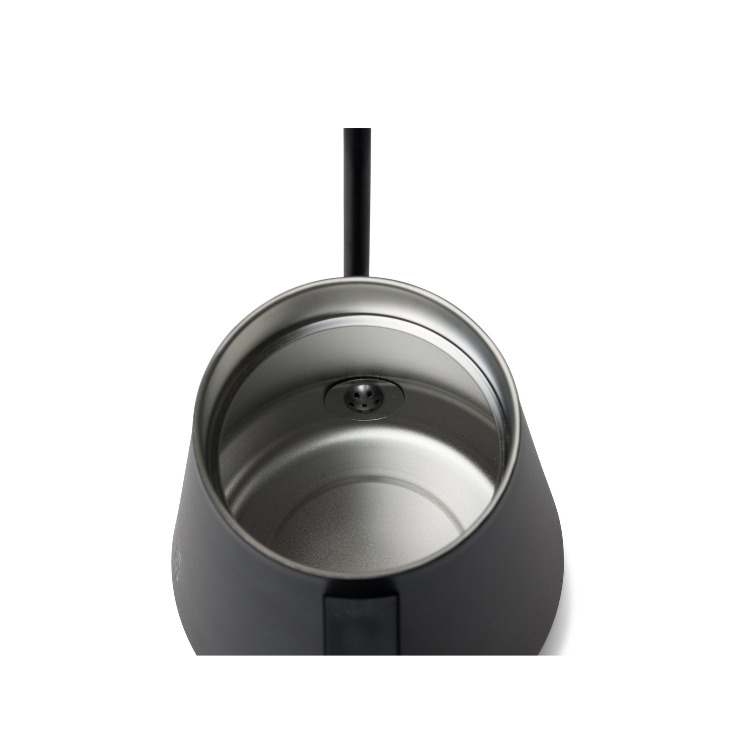 new-standard-pour-over-kettle-w3 Pour_Over_Kettle_Black_Studio_0222_Screen__POK1SNOS002.jpg