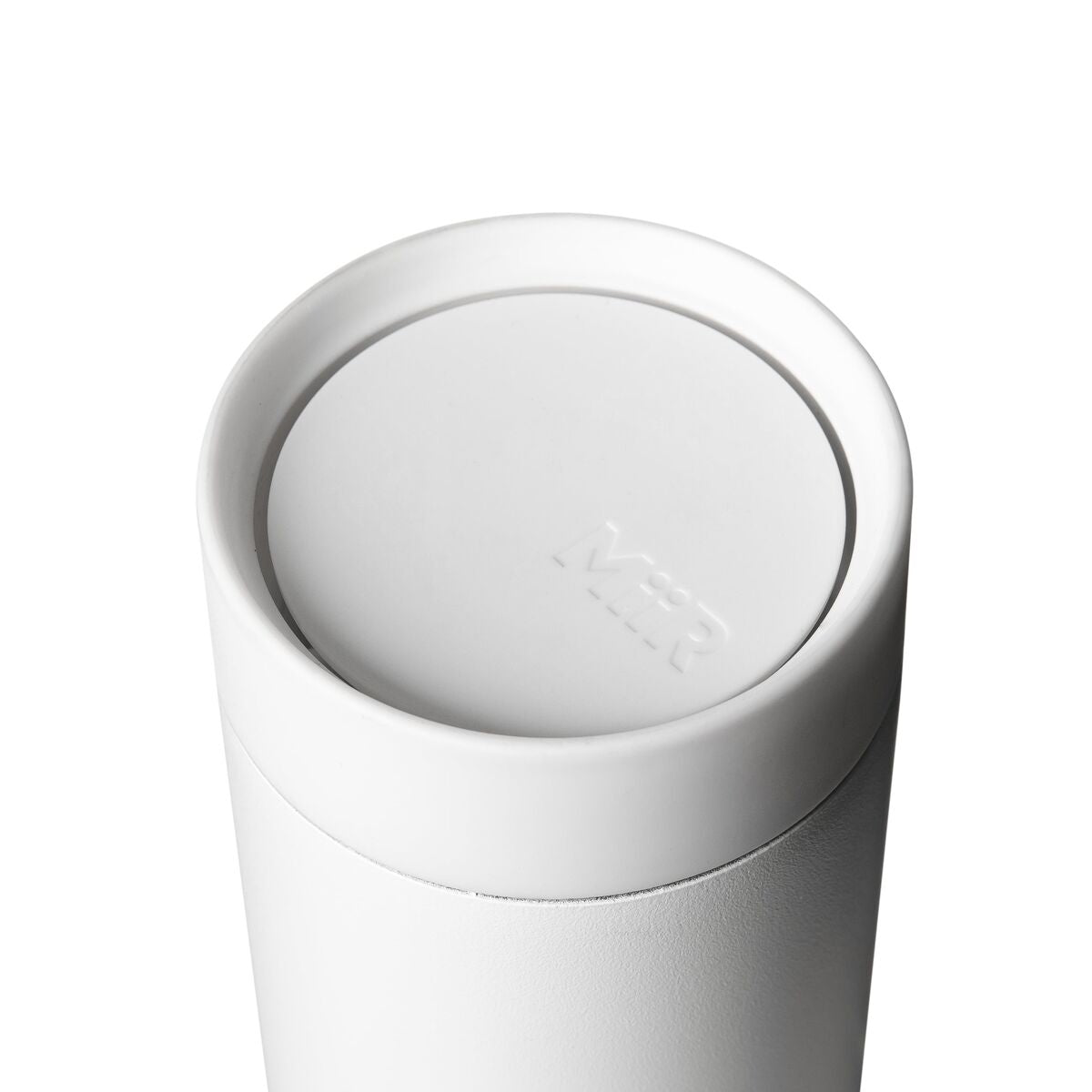 360-lid-c8 WebPDP-360_Lid_White__3602PNWM001_X2Studio_Closeup_Closed.jpg