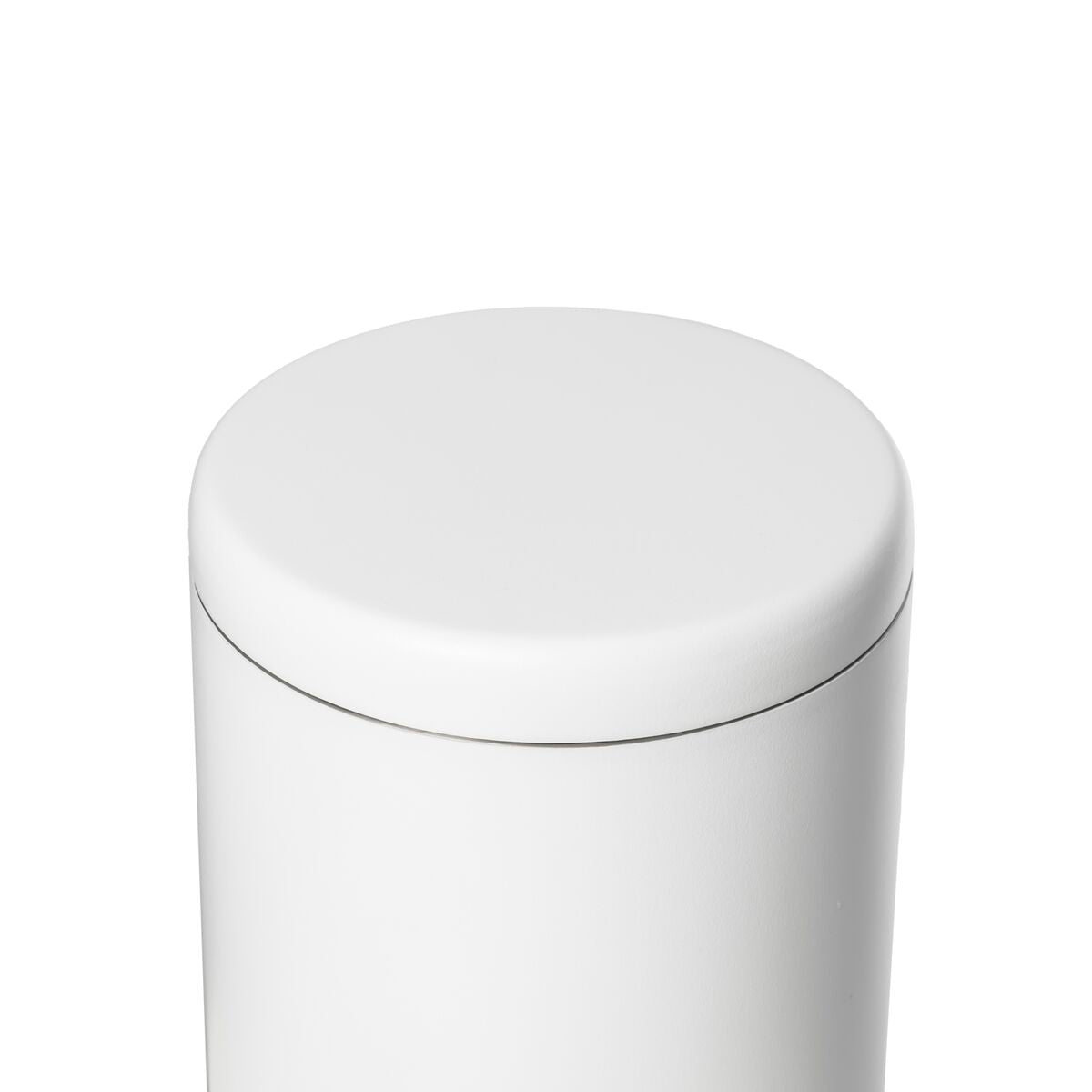 airlock-coffee-canister-n9 WebPDP-Airlock_Coffee_Canister__ACN2SVOS001_White_X2Studio_45_Deg_Lid_On.jpg