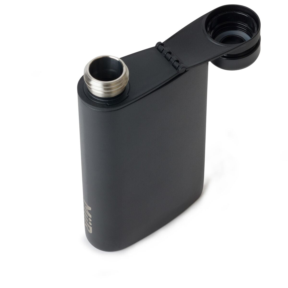 aero-flask-q1 WebPDP-Flask_Black_Studio_1022_45Deg_Open__FLK1SSOS002.jpg