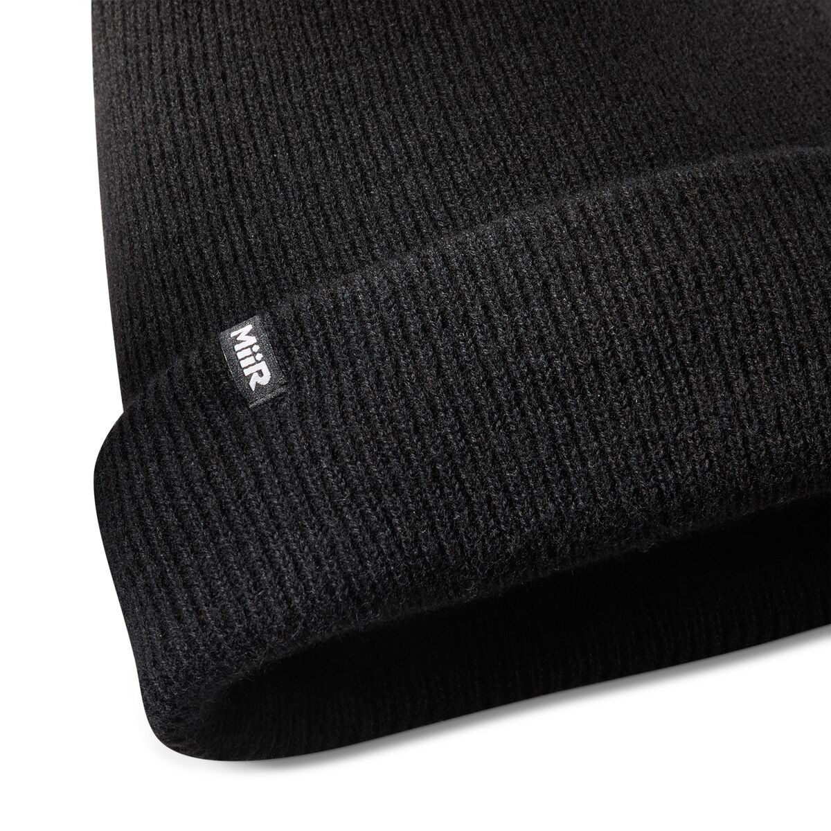 recycled-cashmere-beanie-f1 WebPDP-Recycled_Cashmere_Luxe_Beanie_Studio_Detail__BNE004002OS.jpg