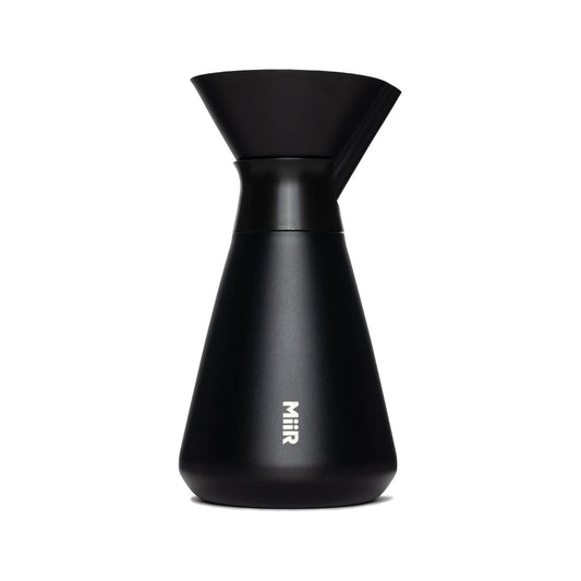 new-standard-carafe-j0 Web_PDP-Carafe_Black_Studio_0722_Front_CAR1SVOS002.jpg